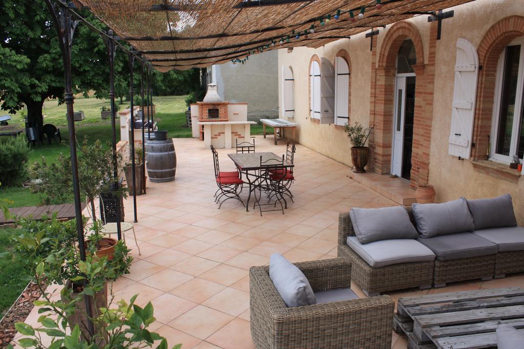 Bed and Breakfast Domaine De Soulery Beaupuy  Екстер'єр фото